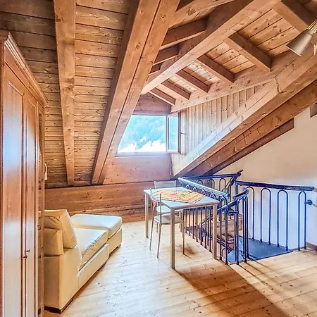 Apartment Casa Loca Colere