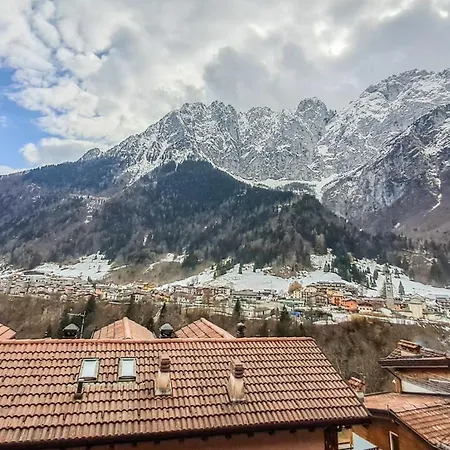 Casa Loca Colere